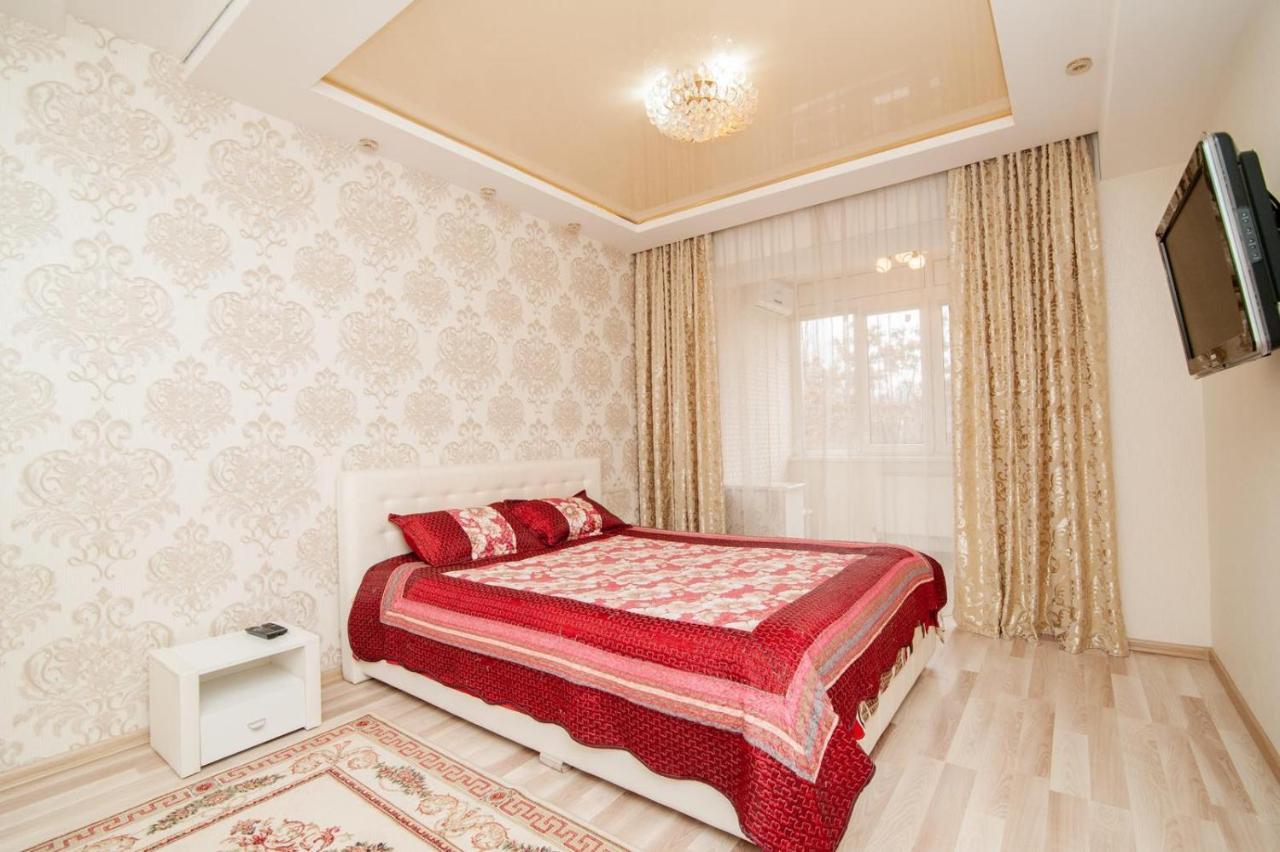 Lia*S Deluxe Apartment In The Center Kisinyov Kültér fotó