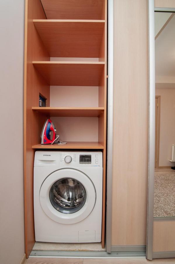 Lia*S Deluxe Apartment In The Center Kisinyov Kültér fotó